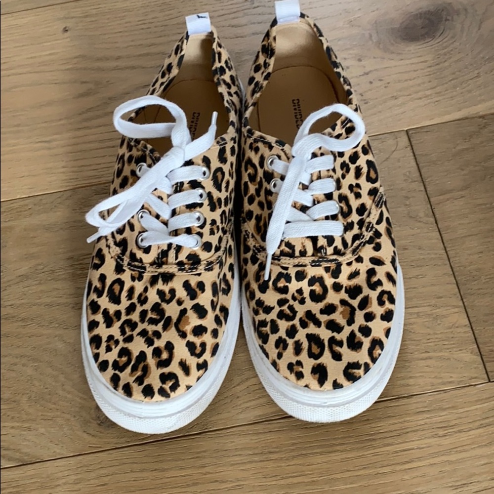 Leopard shoes